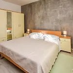 Apartman Kuca Za Odmor Lucija Vrana