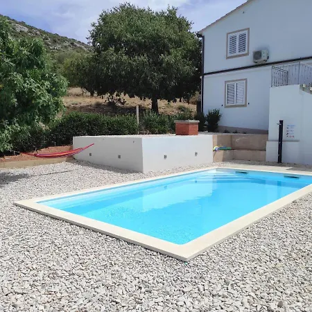 Kuca Za Odmor Lucija *