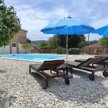 Kuca Za Odmor Lucija *