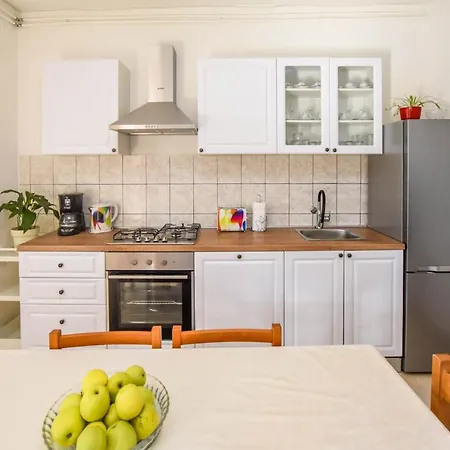 Kuca Za Odmor Lucija *