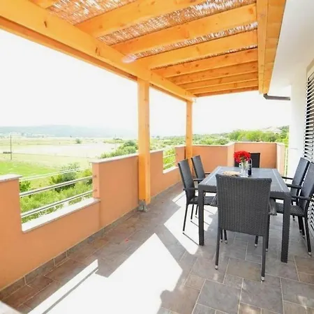 Kuca Za Odmor Lucija *