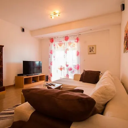 Kuca Za Odmor Lucija Διαμέρισμα *