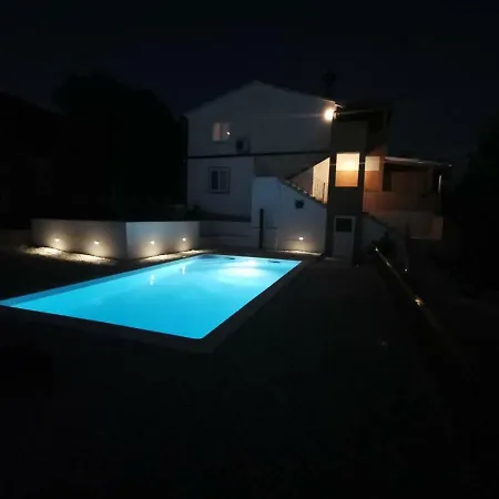 Kuca Za Odmor Lucija Διαμέρισμα Vrana (Zadar)