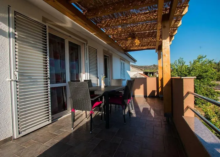 Kuca Za Odmor Lucija Apartamento Vrana (Zadar)