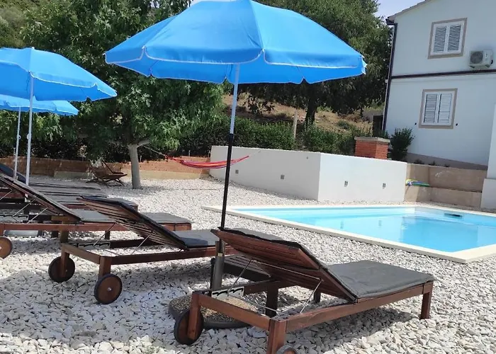 Апартаменты Kuca Za Odmor Lucija *