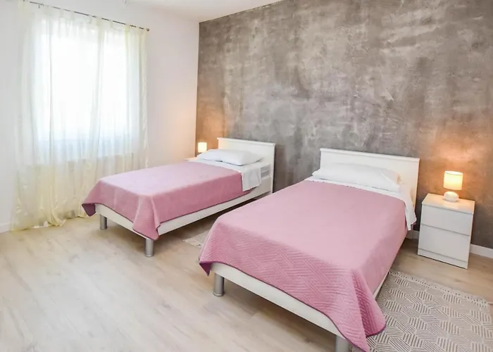 Апартаменты Kuca Za Odmor Lucija *